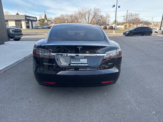 2016 Tesla Model S
