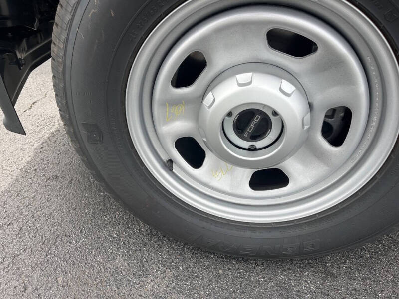 2025 Ford F-350 Super Duty XL