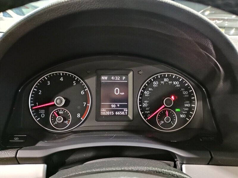 2012 Volkswagen Eos 52