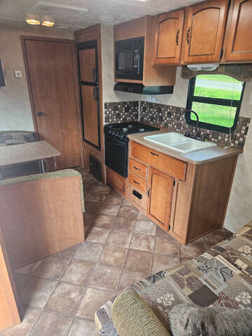 2012 Forest River Puma 23FB