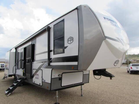 2025 Forest River 38 VERANDA