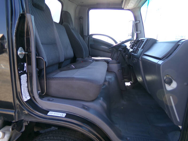 2020 Isuzu NPR