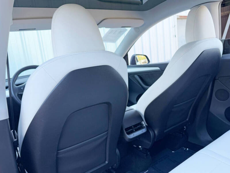 2023 Tesla Model Y Long Range