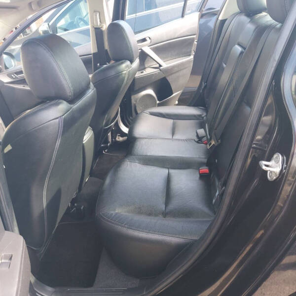 2013 Mazda Mazda3 Sedan