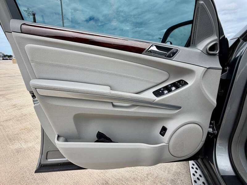 2010 Mercedes-Benz M-Class ML 350