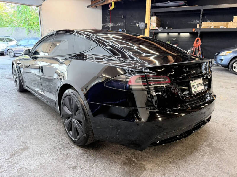 2022 Tesla Model S Plaid