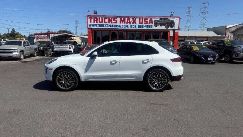 2016 Porsche Macan S