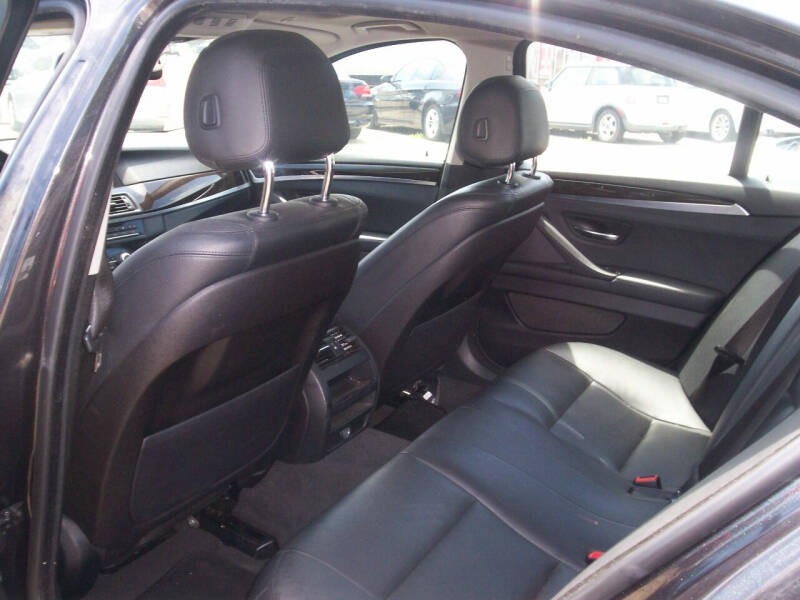 2014 BMW 5 Series 528i