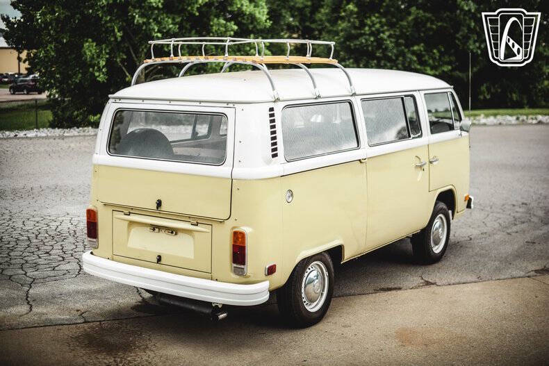 1975 Volkswagen Bus