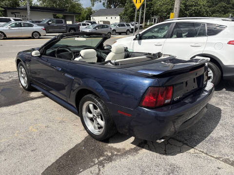 2001 Ford Mustang GT