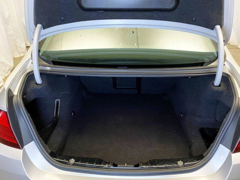 2011 BMW 5 Series 535i xDrive