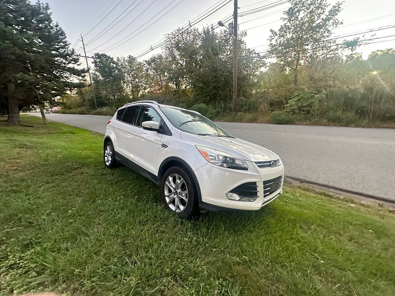 2014 Ford Escape for sale at Froggy Cars LLC in Hamburg, NJ