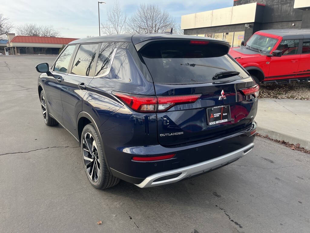 2024 Mitsubishi Outlander for sale at Axio Auto Boise in Boise, ID