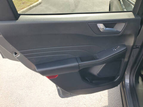 2025 Ford Escape Hybrid ST-Line Select