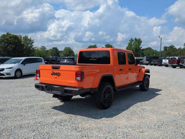 2025 Jeep Gladiator High Tide