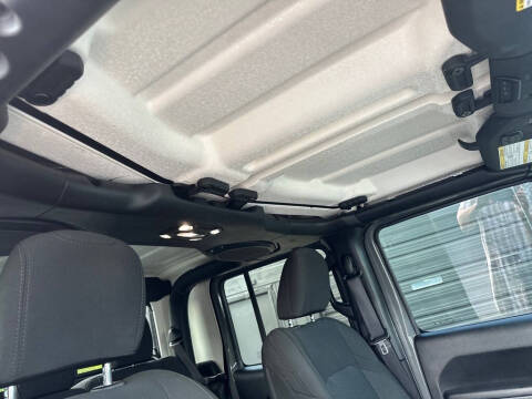 2022 Jeep Gladiator Willys