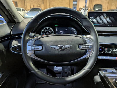 2025 Genesis GV70 2.5T Standard