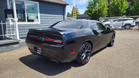 2019 Dodge Challenger SXT