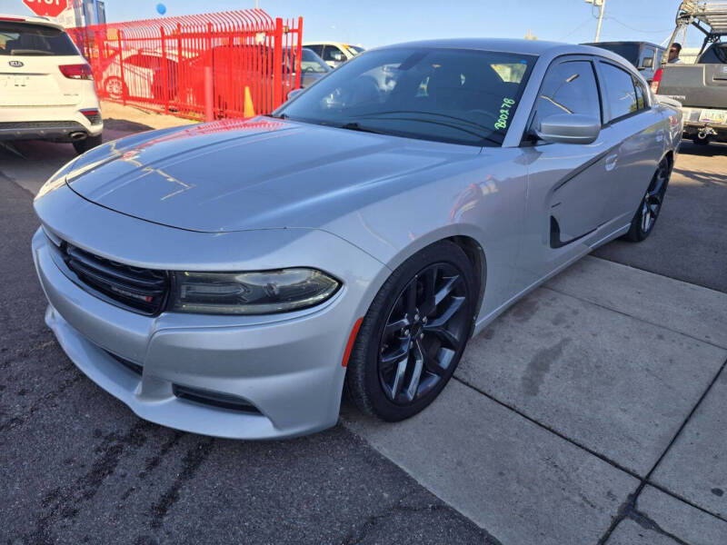 2019 Dodge Charger SXT's photo