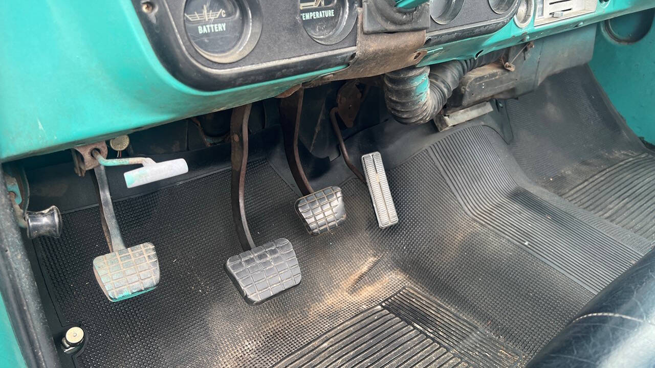 1972 Chevrolet C/K 30 Series 28