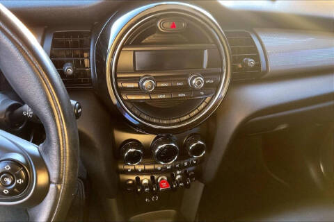 2015 MINI Hardtop 2 Door Cooper