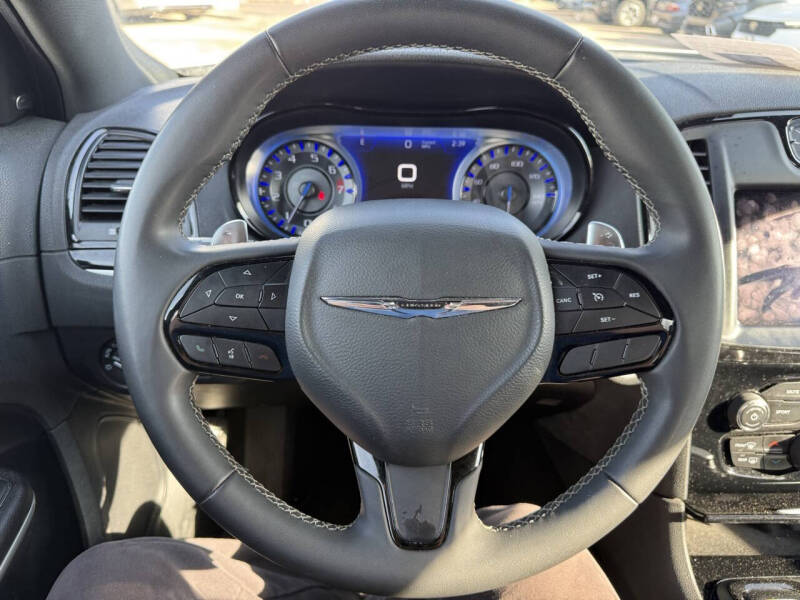 2023 Chrysler 300 S V6