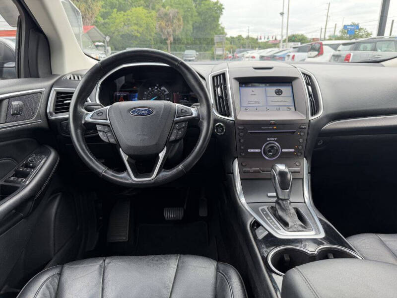2016 Ford Edge Titanium