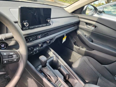 2025 Honda Accord LX