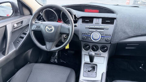 2010 Mazda MAZDA3 i Sport