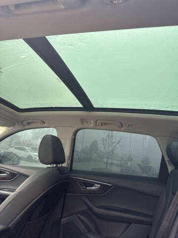 2023 Audi Q7 quattro Premium Plus 55 TFSI