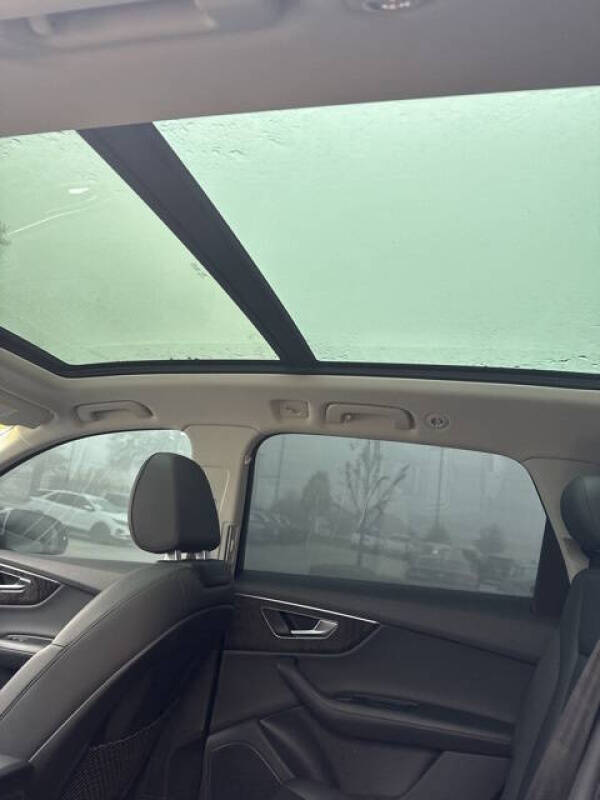 2023 Audi Q7 quattro Premium Plus 55 TFSI