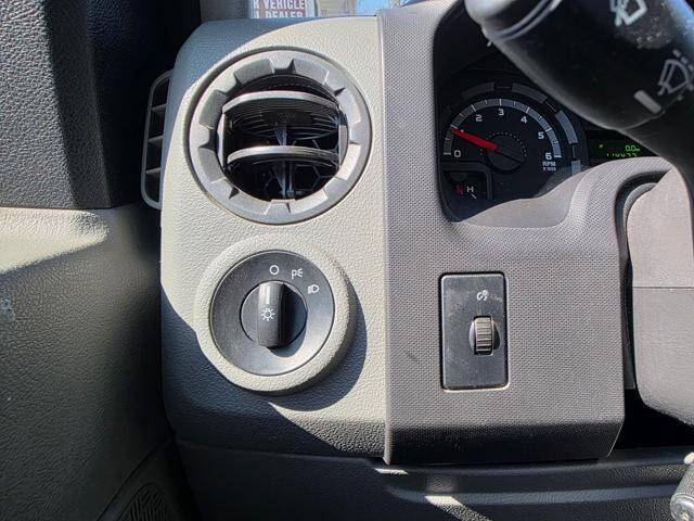 2012 Ford E-Series E-350 SD