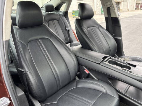2015 Lincoln MKZ