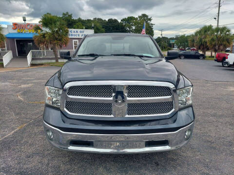 2020 RAM 1500 Classic SLT