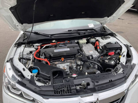 2017 Honda Accord Hybrid EX-L