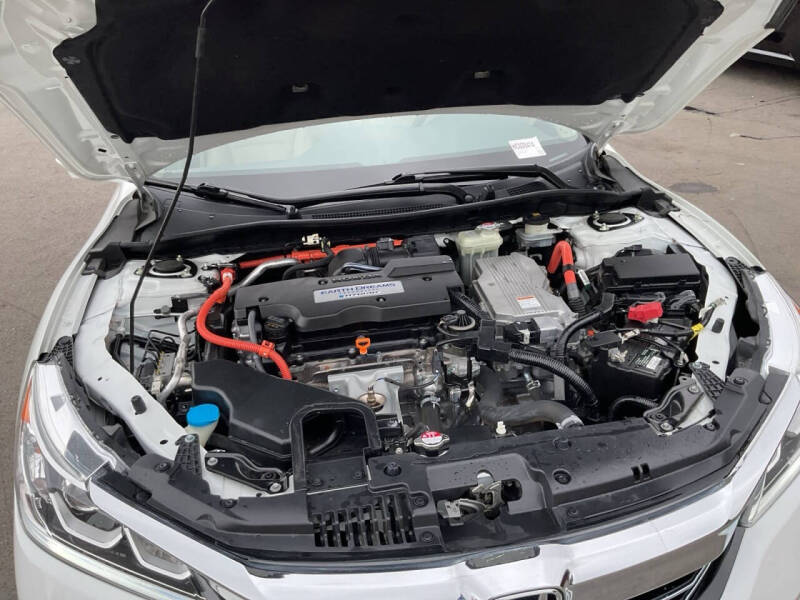 2017 Honda Accord Hybrid EX-L