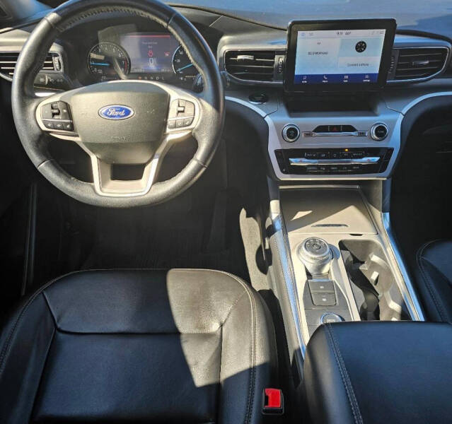 2022 Ford Explorer XLT