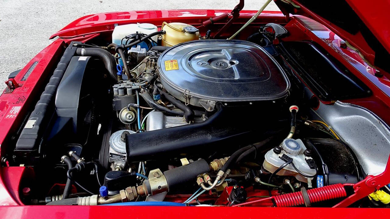 1985 Mercedes-Benz 380-Class 42