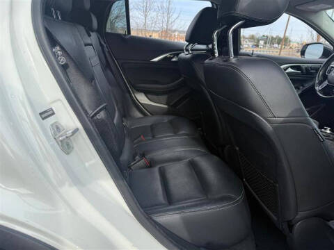 2017 Infiniti QX30 Premium