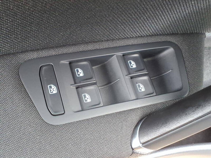 2019 Volkswagen Golf GTI S