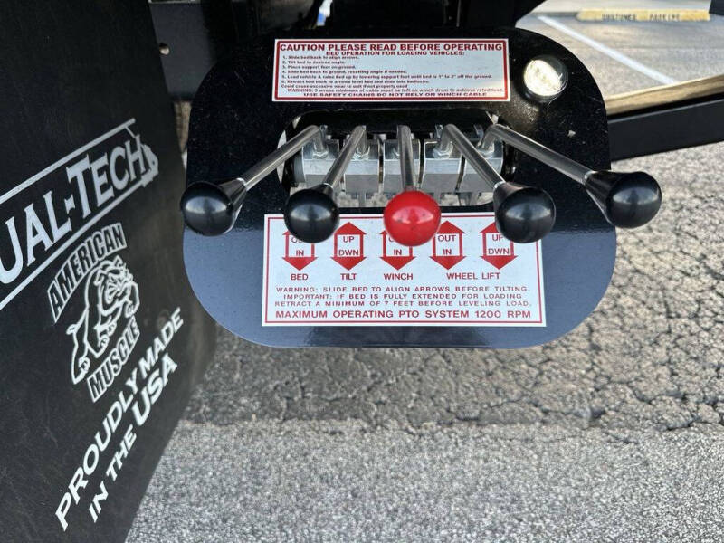 2023 International CV515