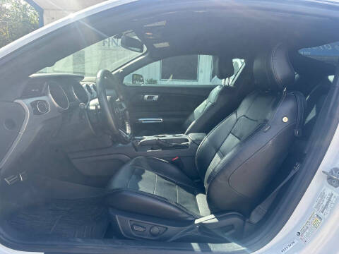 2020 Ford Mustang EcoBoost Premium