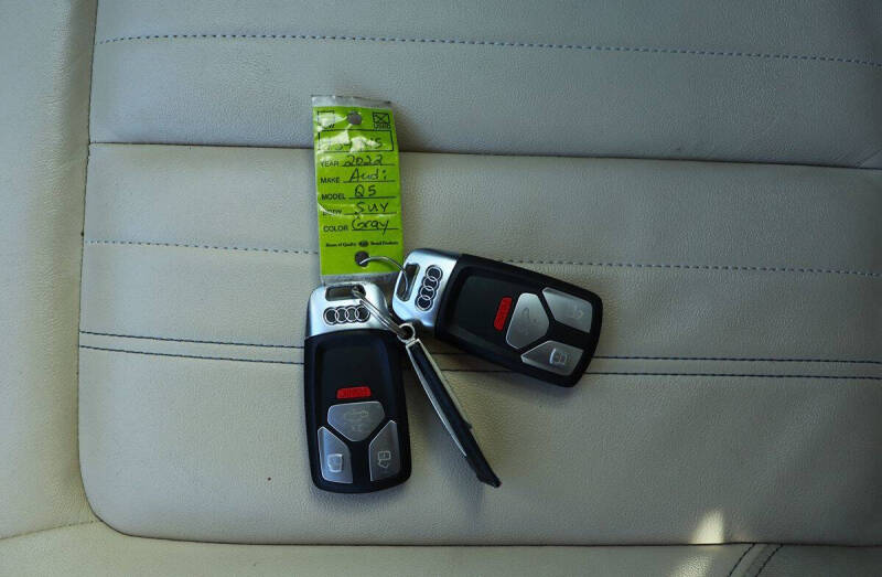 2022 Audi Q5 quattro S line Premium 45 TFSI