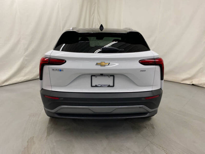 2025 Chevrolet Blazer EV LT