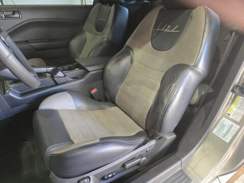 2005 Ford Mustang GT Premium