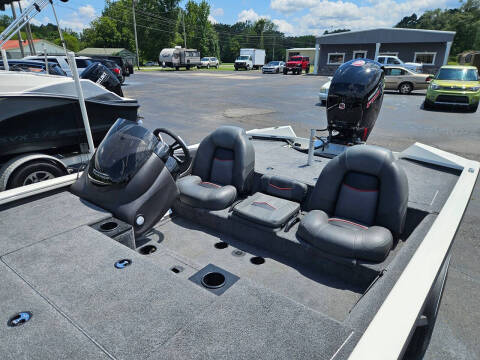 2023 Tracker PRO 195 TXW