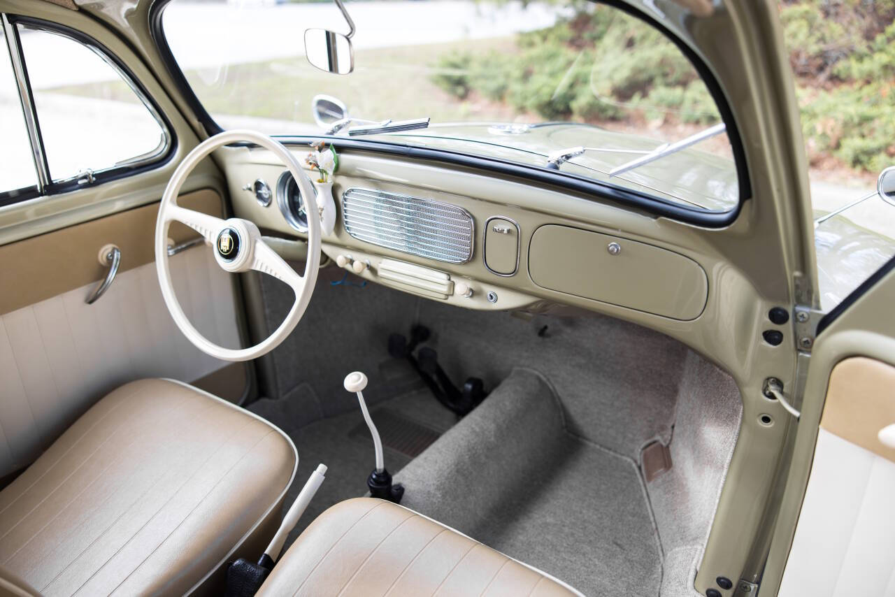 1955 Volkswagen Beetle 31