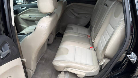 2016 Ford Escape SE