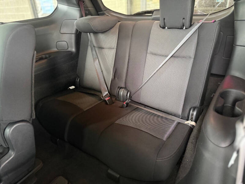 2020 Nissan Pathfinder SV