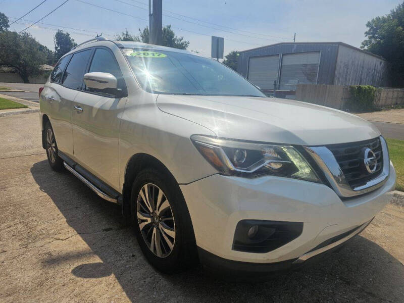 2017 Nissan Pathfinder S